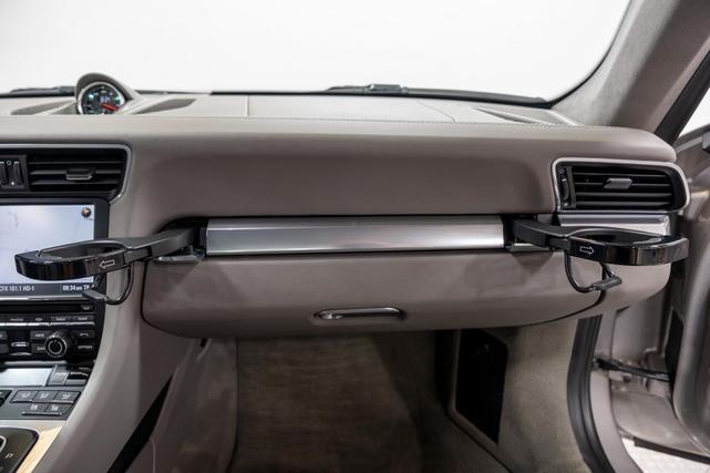 Photo of 2012 Platinum Silver Metallic Porsche 911
