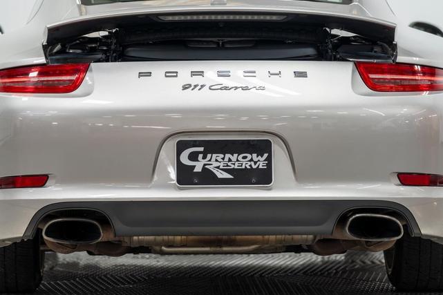 Photo of 2012 Platinum Silver Metallic Porsche 911