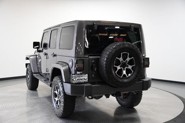Photo of 2016 Granite Crystal Metallic Clearcoat Jeep Wrangler Unlimited