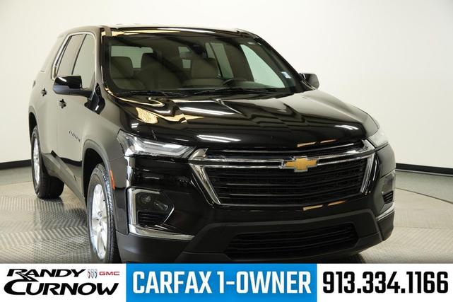 Photo of 2023 Mosaic Black Metallic Chevrolet Traverse