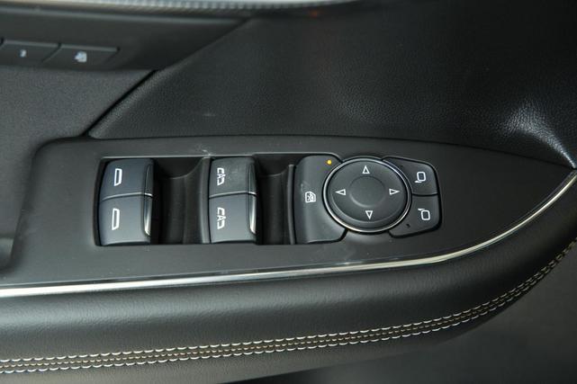 Photo of 2025 Ebony Twilight Metallic Buick Envision