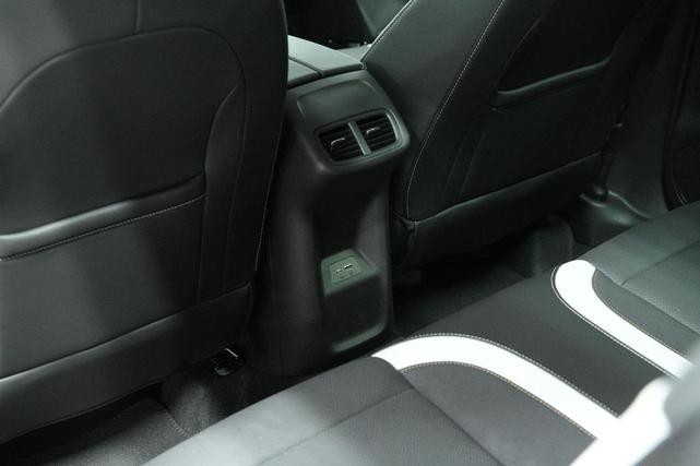 Photo of 2025 Ebony Twilight Metallic Buick Envision