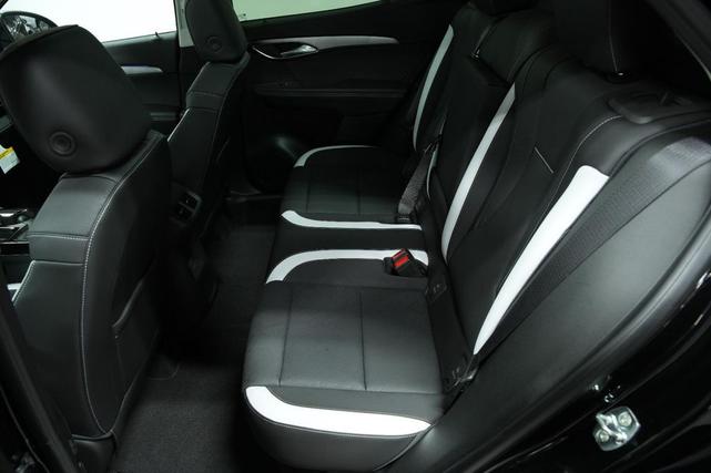 Photo of 2025 Ebony Twilight Metallic Buick Envision