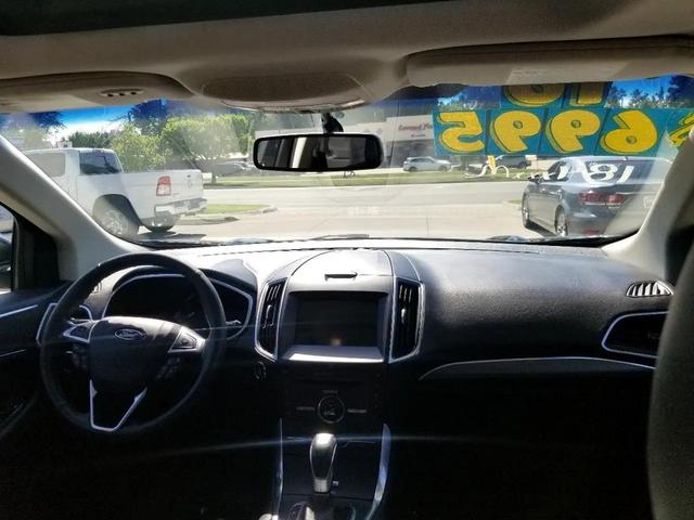 Photo of 2016 Shadow Black Ford Edge