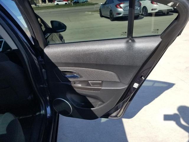 Photo of 2014 Blue Chevrolet Cruze