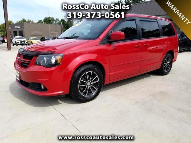 Photo of 2016 Red Dodge Grand Caravan