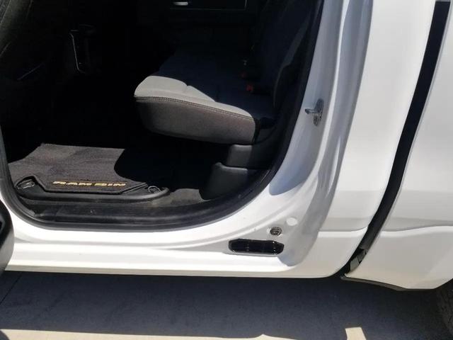 Photo of 2020 Bright White Clearcoat RAM 1500