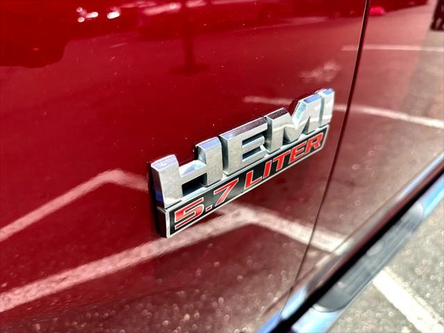 Photo of 2014 Burgundy RAM 1500