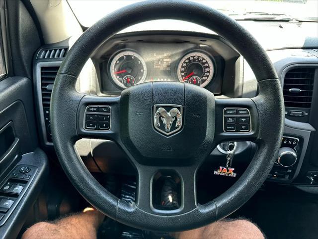 Photo of 2014 Burgundy RAM 1500
