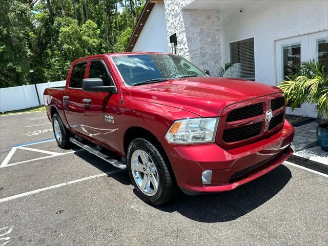 Photo of 2014 Burgundy RAM 1500