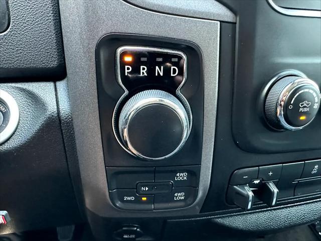 Photo of 2014 Burgundy RAM 1500