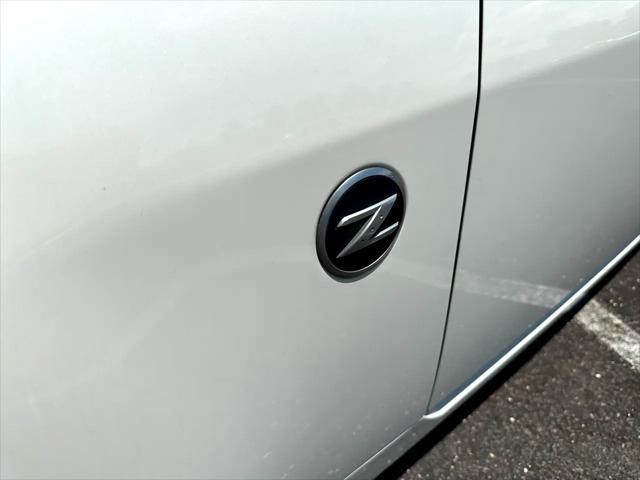 Photo of 2007 WHITE Nissan 350Z