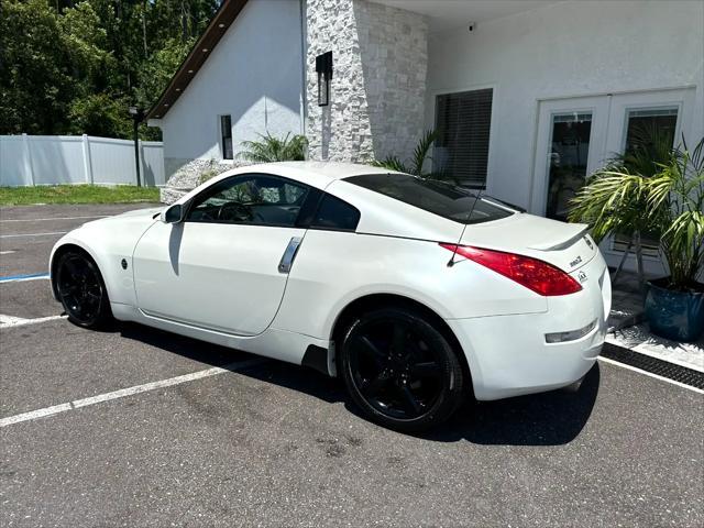 Photo of 2007 WHITE Nissan 350Z