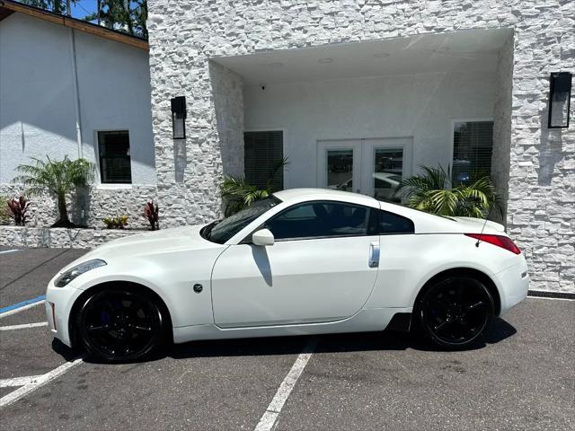 Photo of 2007 WHITE Nissan 350Z
