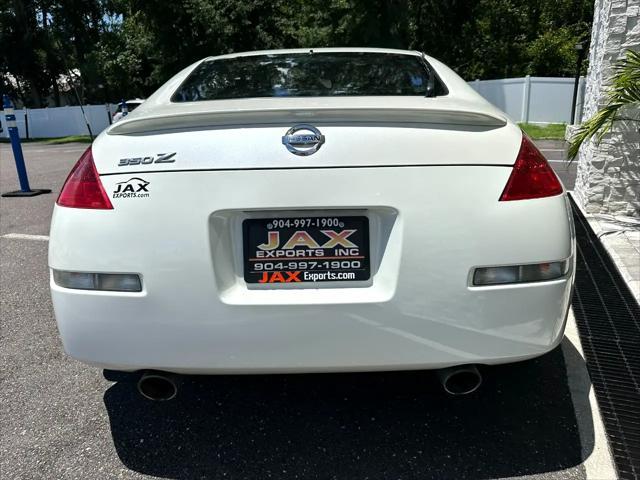 Photo of 2007 WHITE Nissan 350Z