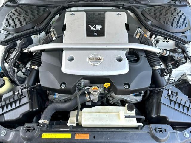 Photo of 2007 WHITE Nissan 350Z