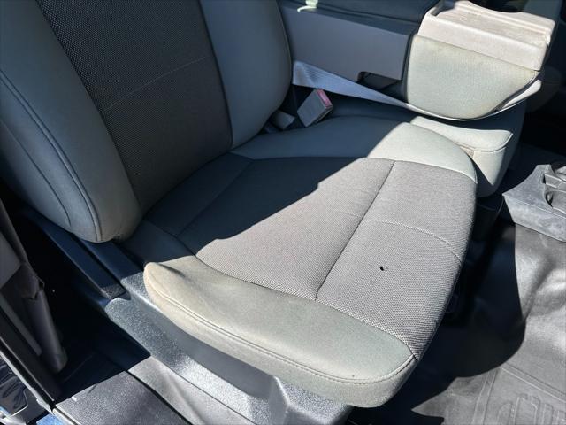 Photo of 2019 Dark Blue Ford F-150