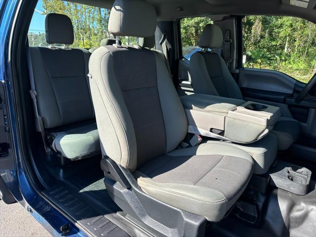 Photo of 2019 Dark Blue Ford F-150