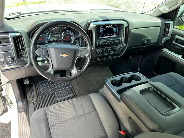 Photo of 2015 Silver Chevrolet Silverado 1500