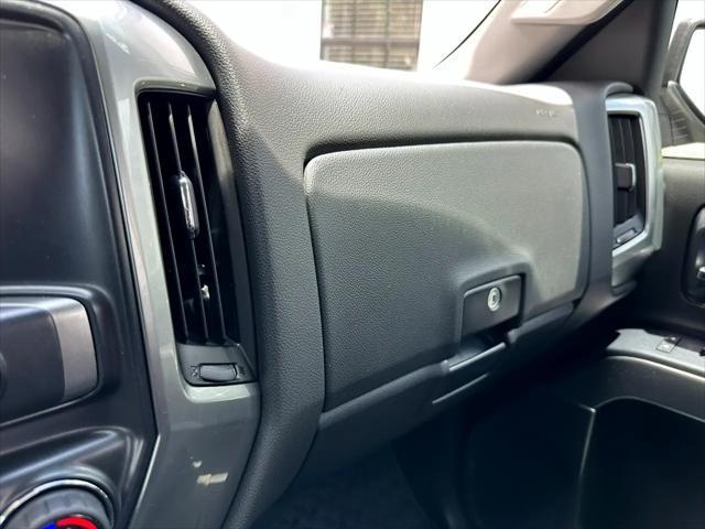 Photo of 2015 Silver Chevrolet Silverado 1500