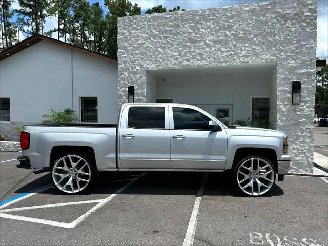 Photo of 2015 Silver Chevrolet Silverado 1500