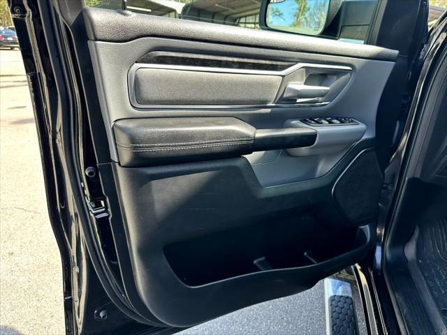 Photo of 2021 Black RAM 1500