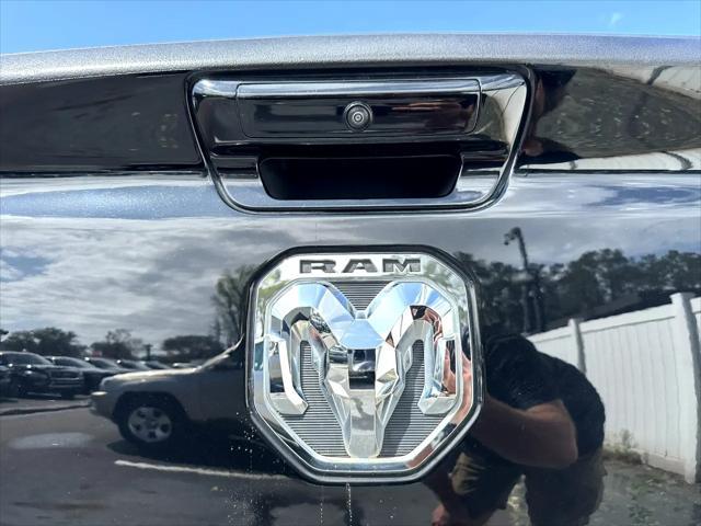 Photo of 2021 Black RAM 1500
