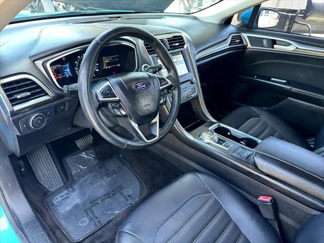 Photo of 2017 Blue Ford Fusion