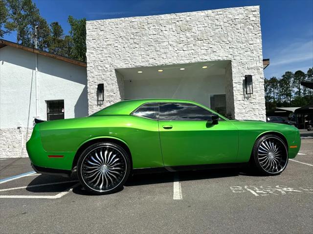 Photo of 2016 Green Dodge Challenger