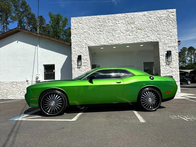 Photo of 2016 Green Dodge Challenger