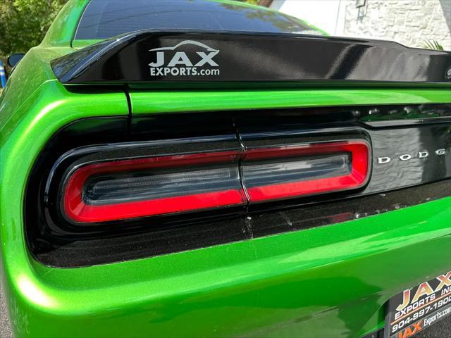 Photo of 2016 Green Dodge Challenger