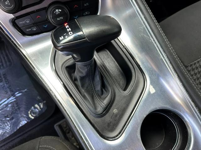 Photo of 2016 Green Dodge Challenger
