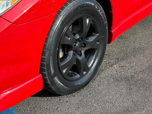 Photo of 2004 Red Toyota Matrix