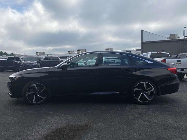 Photo of 2021 Crystal Black Pearl Honda Accord