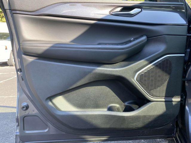 Photo of 2022 Baltic Gray Metallic Clearcoat Jeep Grand Cherokee