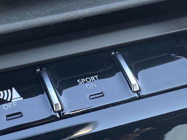 Photo of 2022 Baltic Gray Metallic Clearcoat Jeep Grand Cherokee