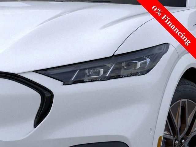 Photo of 2025 Star White Metallic Tri-Coat Ford Mustang Mach-E