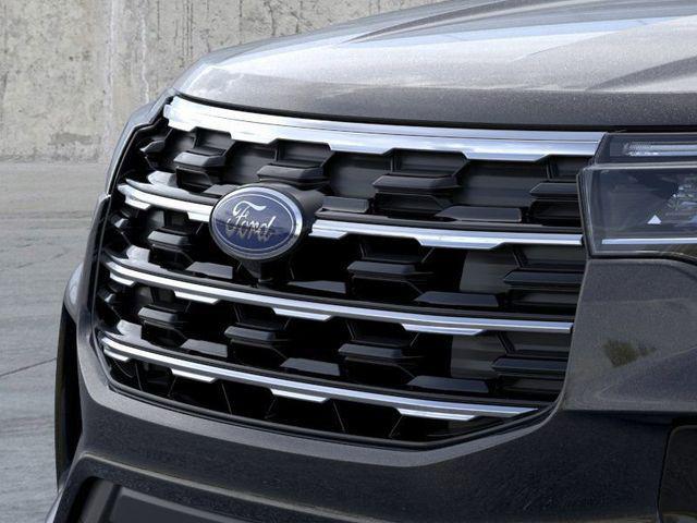Photo of 2025 Agate Black Metallic Ford Explorer