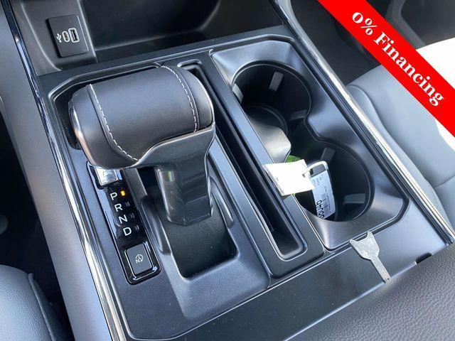 Photo of 2025 Agate Black Metallic Ford F-150 Lightning