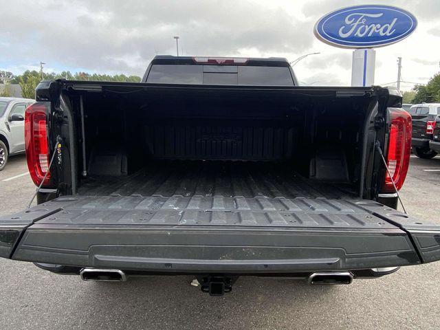 Photo of 2022 Onyx Black GMC Sierra 1500