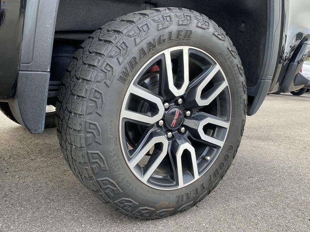 Photo of 2022 Onyx Black GMC Sierra 1500