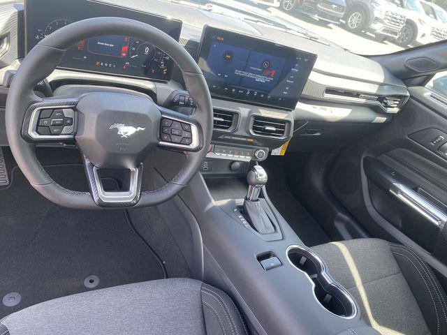 Photo of 2025 Vapor Blue Metallic Ford Mustang