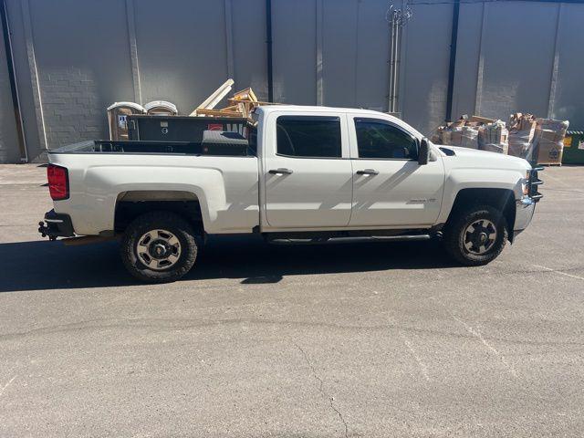 Photo of 2015 Summit White Chevrolet Silverado 2500