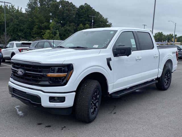 Photo of 2025 Oxford White Ford F-150