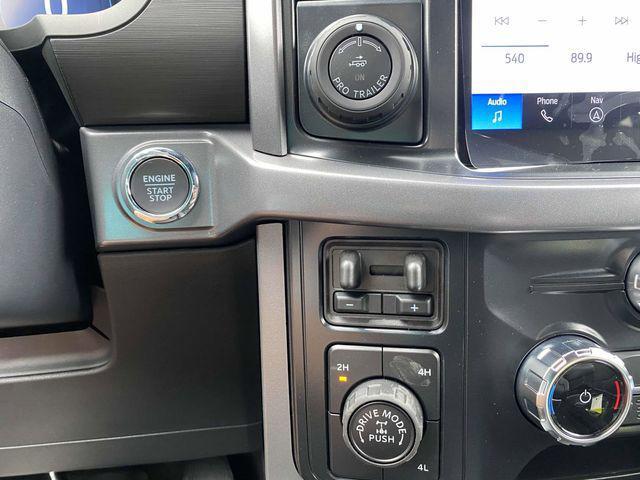 Photo of 2025 Oxford White Ford F-150
