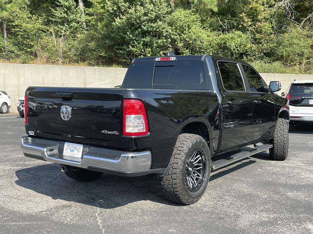 Photo of 2022 Diamond Black Crystal Pearlcoat RAM 1500
