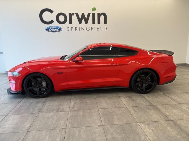 Photo of 2018 Race Red Ford Mustang