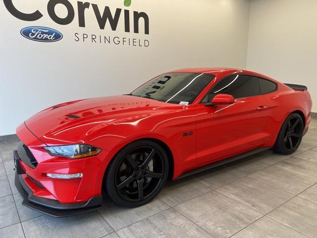 Photo of 2018 Race Red Ford Mustang