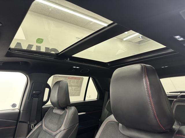 Photo of 2025 Red Metallic Ford Explorer
