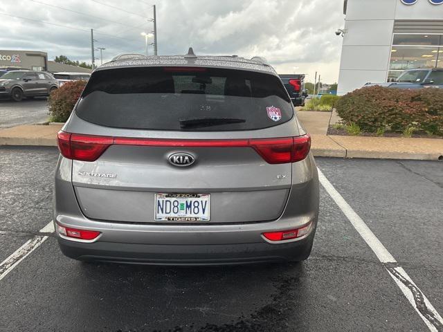 Photo of 2017 Mineral Silver Kia Sportage
